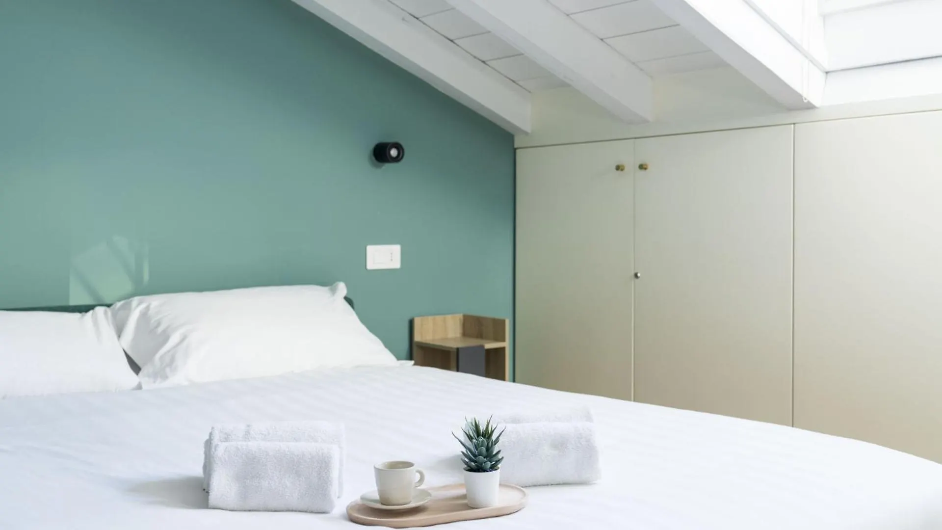 Appartamento Easylife - Oasi Con Balcone In The Center Milano Italia